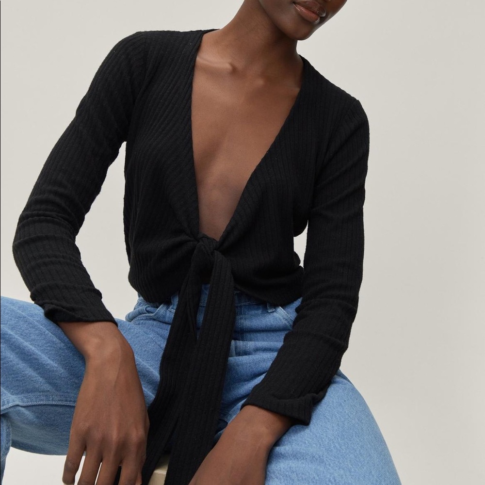 NWT Plunge Jersey Top